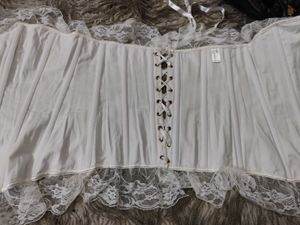 White Bonee Lqce Detail Corset