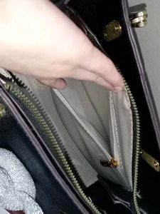 🤩Sling And Handbags Both 🤩