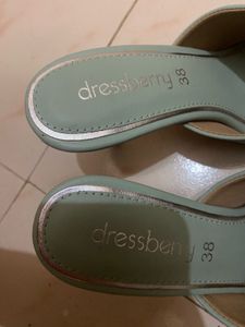 New Dressberry pencil heels