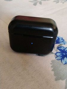 Wireless Earbuds with Charging Case