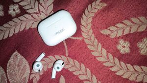 Airbuds