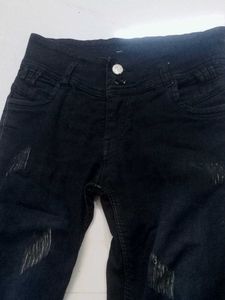 Stripped Jeans