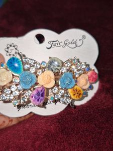 Floral Rhinestone Hair Clip