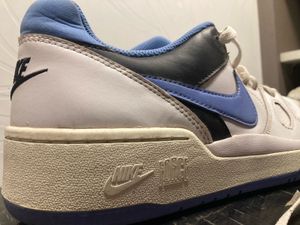 Nike Air Resolution Sneakers