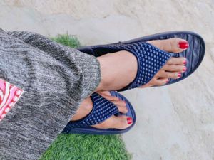 Used Slippers For Women Daily Wear Size 6