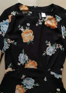 H&amp;M black Dress