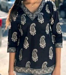 Stylish Black Printed Kurta