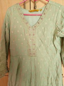 Elegant Green Kurta