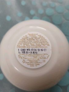 Giordani Gold Essenza Perfumed Body Cream