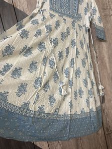 White Kurti