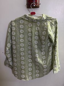 Green Printed Tank Top And Shirt Set