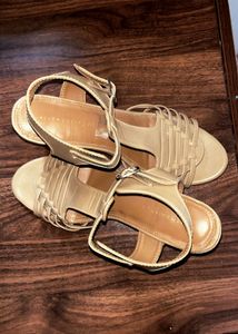 Women Beige Block Heeled Sandals