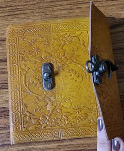 Beautiful Vintage Diary with metal lock🗝️