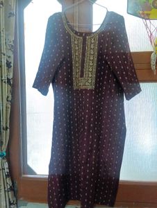 Elegant Embroidered Kurta
