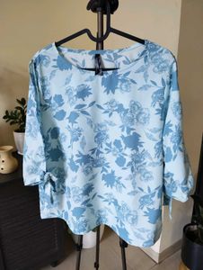 Floral Print Tie Sleeve Blouse