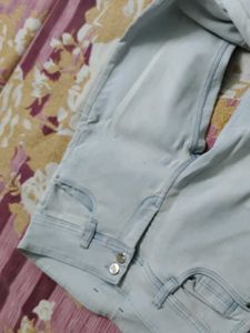 Light Wash Denim Jeans