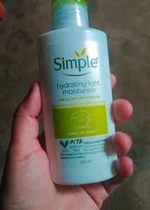 Simple Hydrating Light Moisturizer