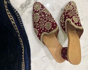 Velvet Blue Kurta With Red Belly