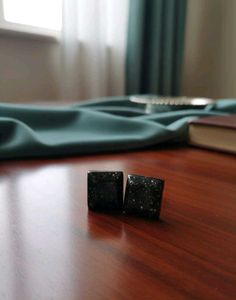 resin Stylish Black &amp; White Dangle Earrings 3 set