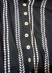 Sleeveless cotton Black kurti 😻