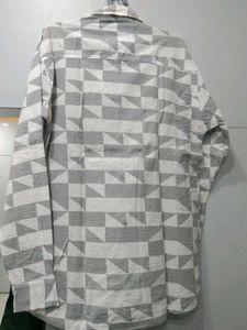 Geometric Print Button-Down Shirt