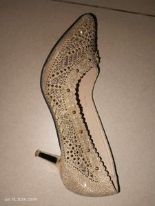 Brand New Golden Partywear Heels