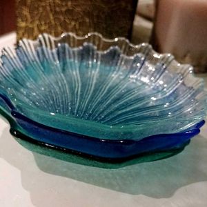 1Peice Small Glass Shell Plate