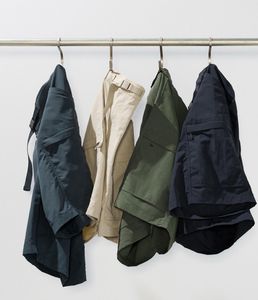 Uniqlo Geared Navy Blue Shorts.