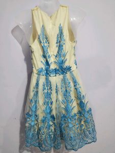 DAMN BEAUTIFUL PRINCESS DRESS