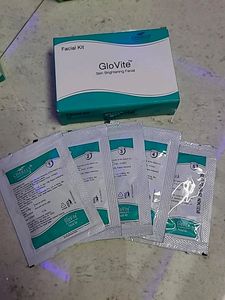Facial Kit GLOVITE CHERYL&#39;S