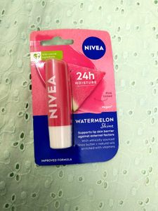 Nivea Watermelon Shine Lip Balm
