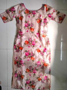 Beautiful Floral Printed Kurti For Women