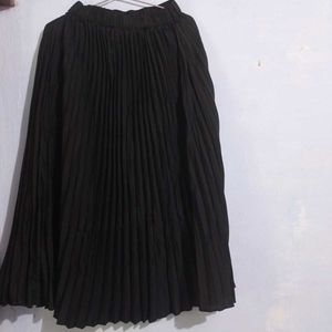 Black Pleated Midi Skirt