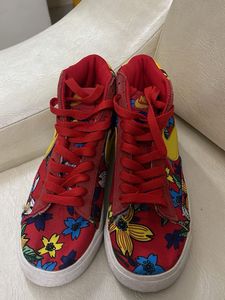 Sneakers For Girls