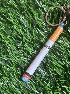 Cigarette keychain