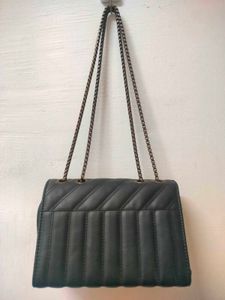 Chic Black Crossbody Bag