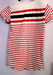Cute Short Sleeve Fitted T-Shirt - Not Used💕