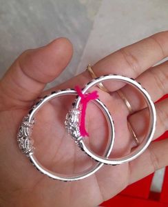 Beautiful Nazariyea Silver Bangles