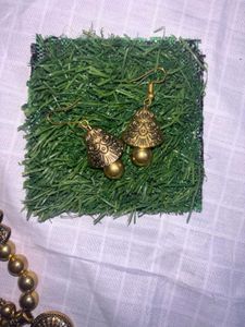 Rajasthani Look Golden Necklace With Earrings
