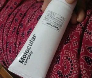 Molecular Company Sunscreen SPF50