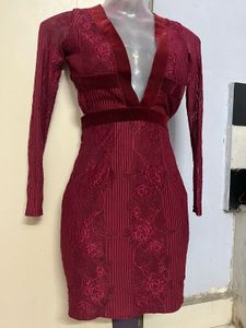 Elegant Lace Bodycon Dress