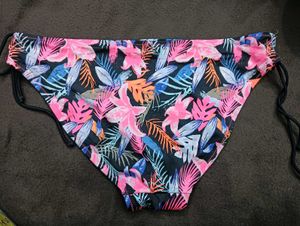 Floral Swimsuit 💚Bottoms