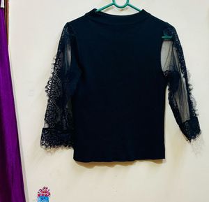Women Black V Neck Top
