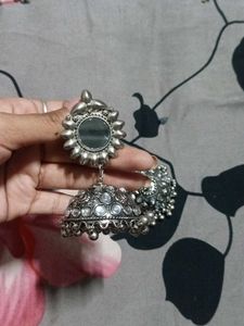 mirror pintrestly jhumka