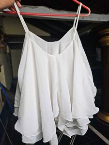 Circular Layered Sleeveless Top With Red Shrug