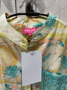 Floral Print Tunic With Smart Pocket Design