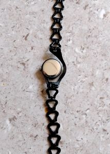 TRENDING WOMEN STYLISH WATCH