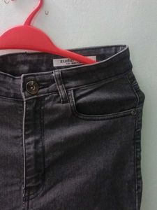 Charcoal Black Bootcut Zudio Jeans