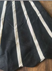 New Black and White Strechable Skirt