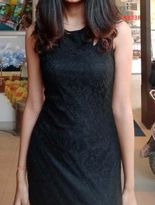 Elegant Black Maxi Dress